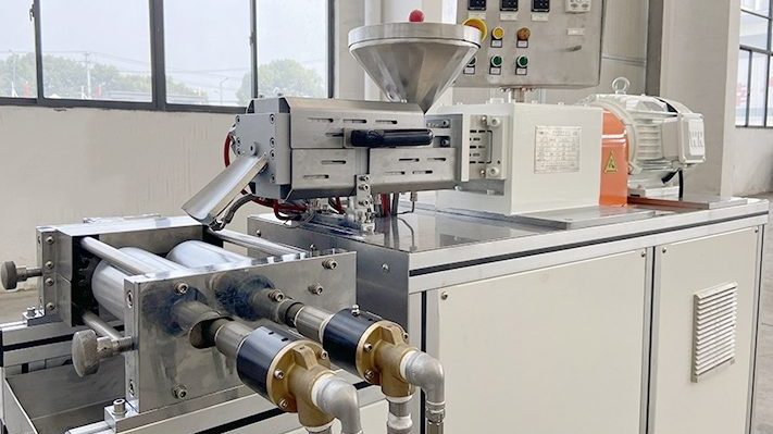 XINDA Lab use Twin Screw ExtruderPSHJ-20 T