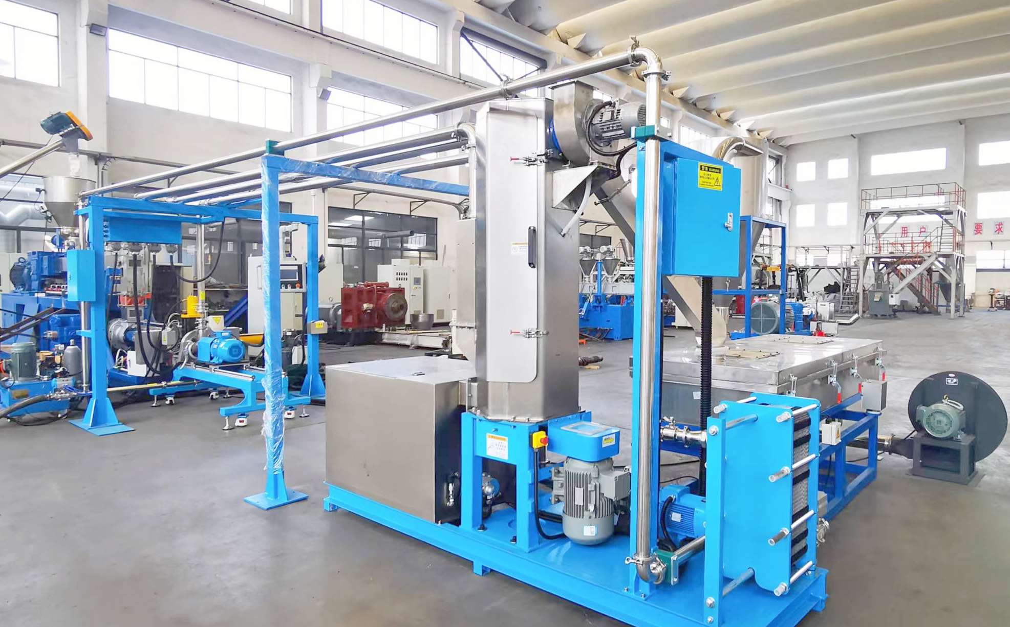 Underwater pelletizing line