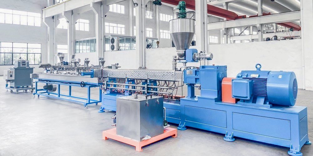 PSHJ-65 Clam Shell twin screw extruder PSHJ-65 Clam Shell twin screw extruder